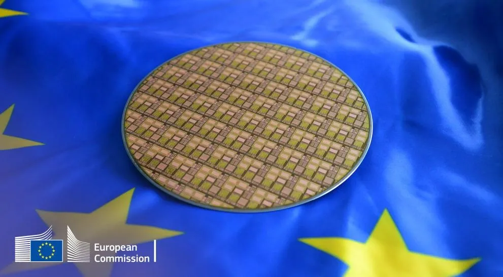 GaN for RF and Power Applications